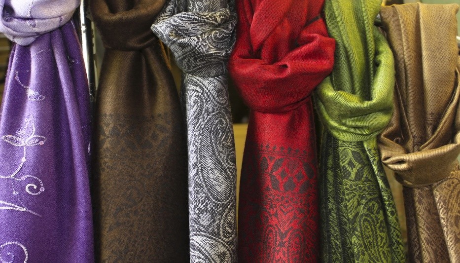 Choose the Best Drapery Fabric for Your Home